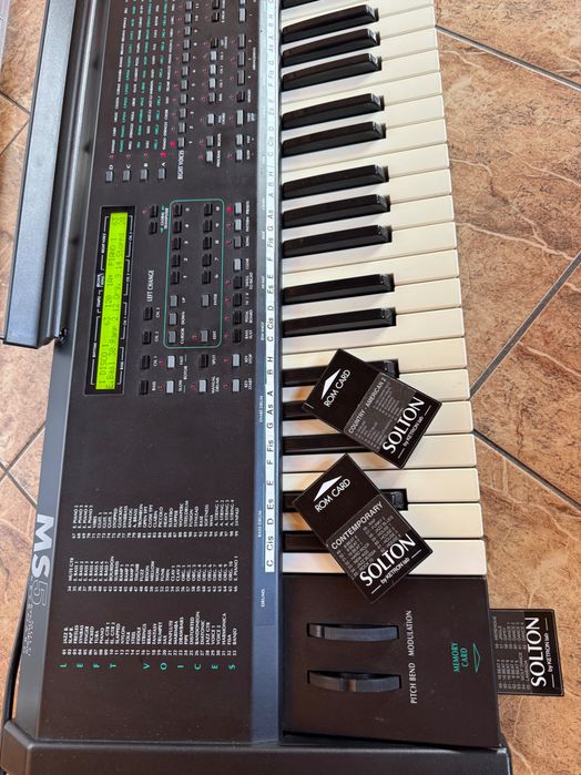 Keyboard organy Solton MS5 case podnutnik karty pamięci