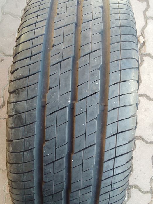 1 Opona letnia 215/65r16C CONTINENTAL 9mm