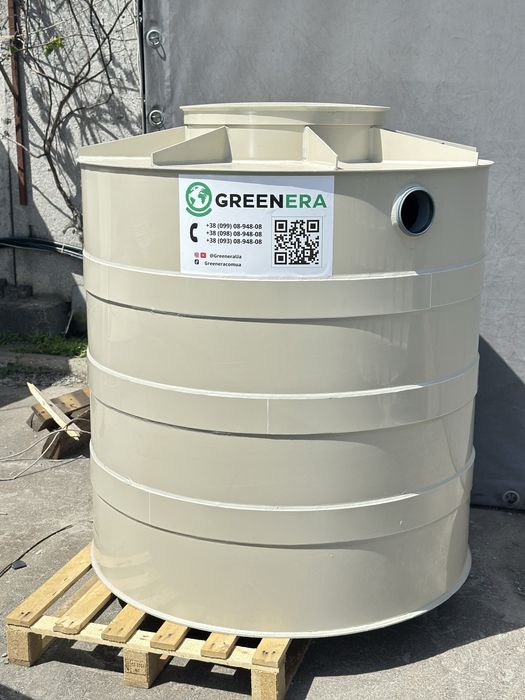 Вертикальна ємність з поліпропілену на замовлення, по ТЗ або кресленню