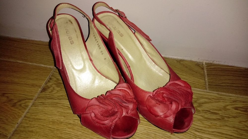 Sprzedam buty Wojas