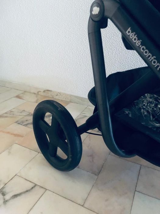 [Como Novo] - Carrinho de Passeio Bebe Confort