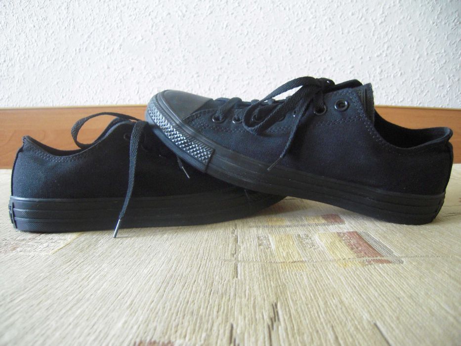 Trampki Converse All Star roz EUR 42 czarne klasyczne