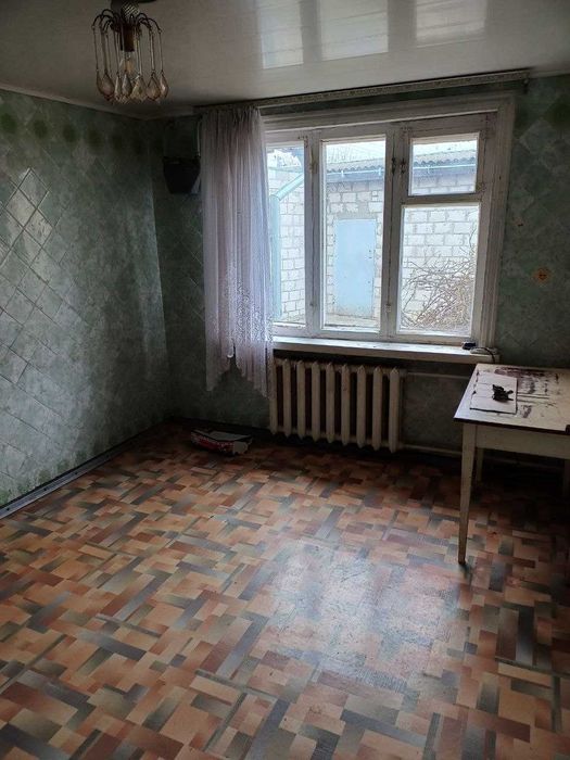 Продам дім 91 м2 , ділянка 0,15 га з великим гаражем в с. Манжосівка