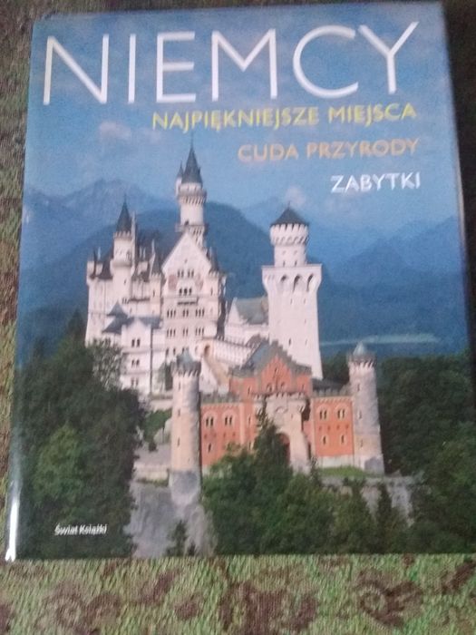 Niemcy z wydawnictwa Świat Książki