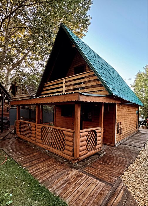 Оренда будиночка з джакузі на річці , світло Є завжди