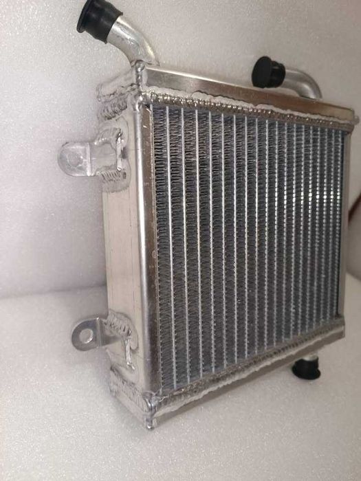Radiador Maior Capacidade para Yamaha Aerox 50cc (Novo)