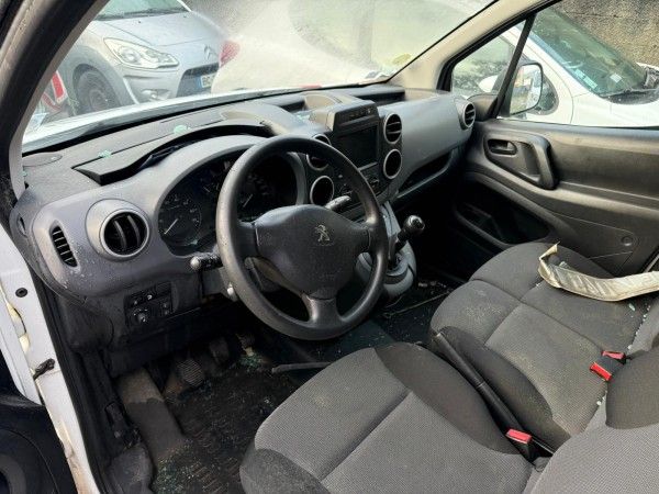 Para peças PEUGEOT Partner II
