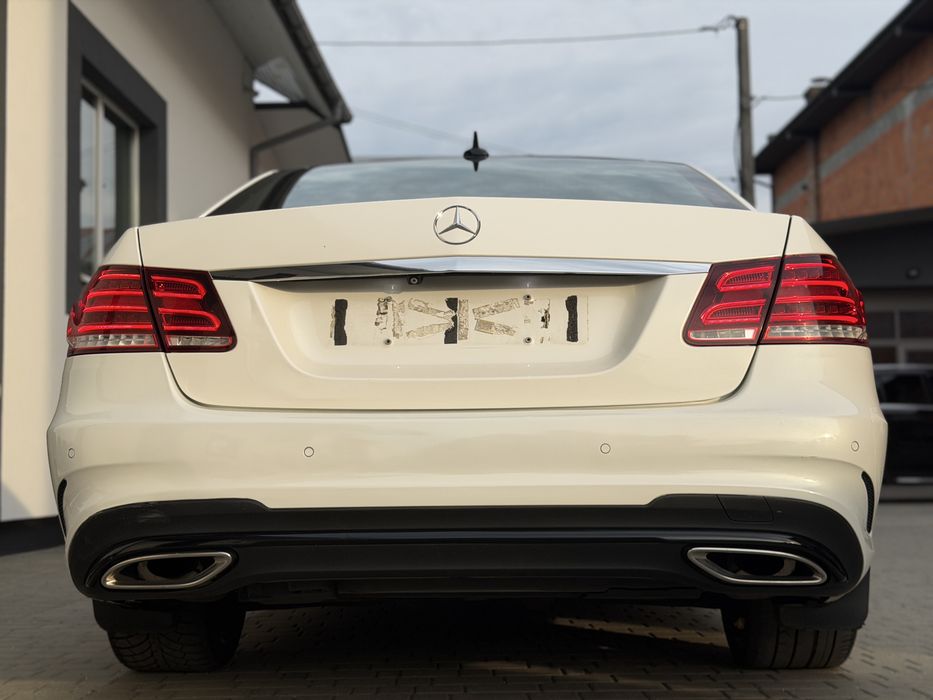 Кришка багажника, задня ляда С799 Mercedes-Benz E-Class W212
