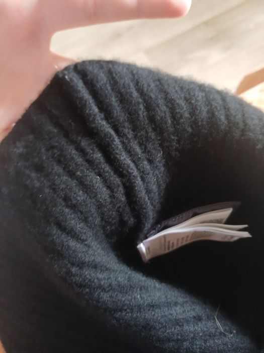 Світер Moncler жіночий орігиніла