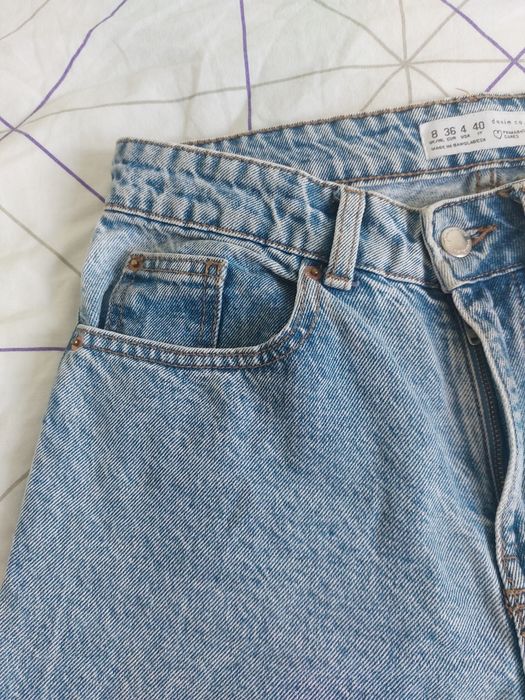 Jasnoniebieskie jeansy Primark, rozmiar 36, z wysokim stanem mom jeans