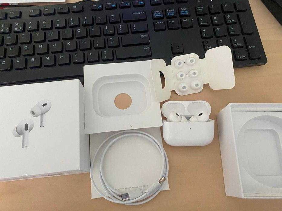 Słuchawki AirPods Pro 3 Generacja bezprzewodowe NOWE zabezpieczone folią