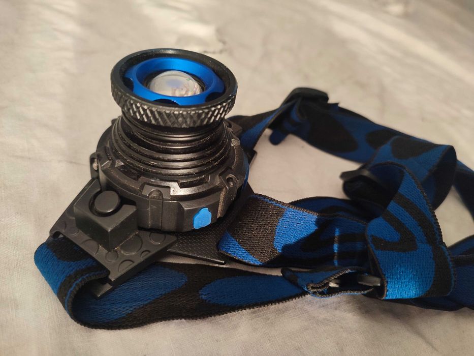Акумуляторний налобний ліхтар Нові