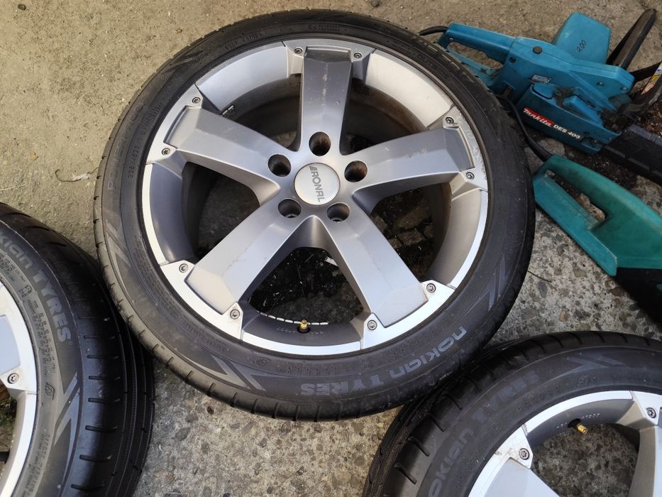 Felgi aluminiowe z oponami 17