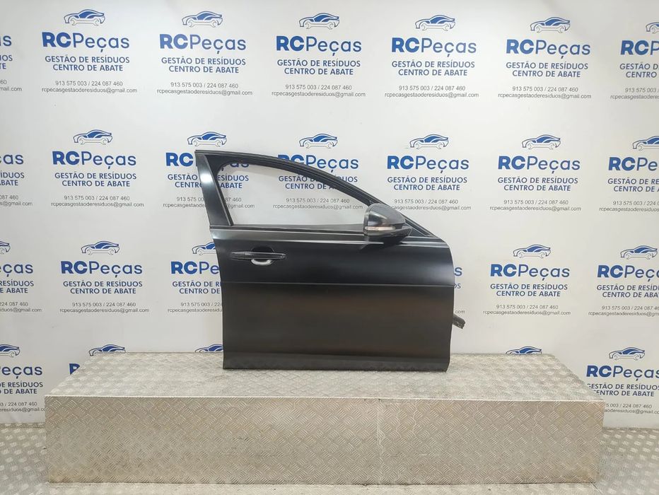 Porta Frente Frontal Direita Jaguar XE X760 2016 a 2024