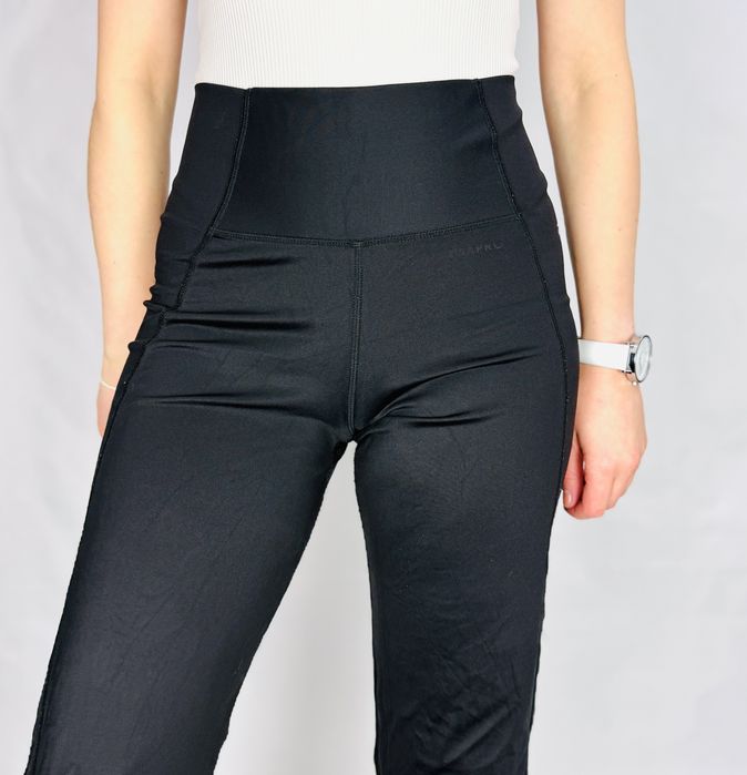 Czarne spodnie sportowe dzwony M 38