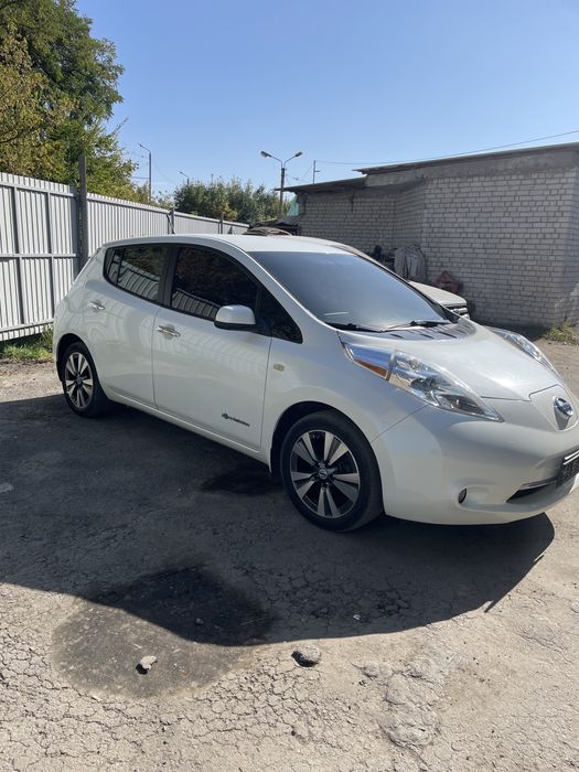 Разборка Leaf Nissan 11-17