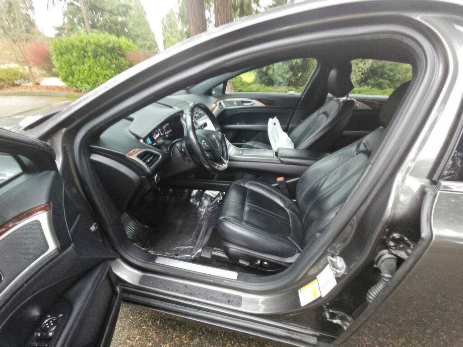 Lincoln MKZ      2017