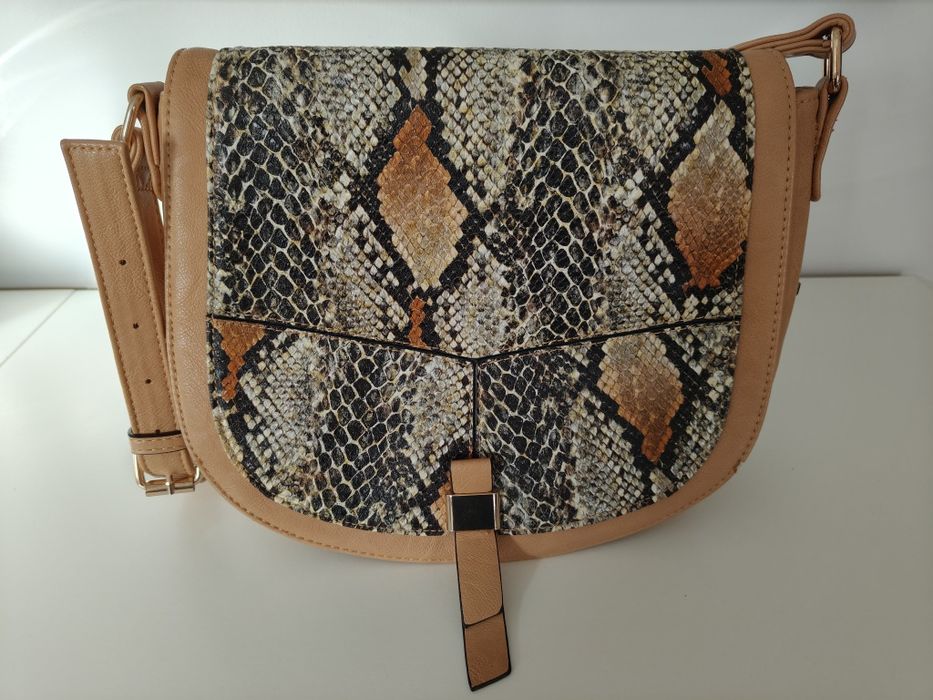 Torebka listonoszka Wittchen