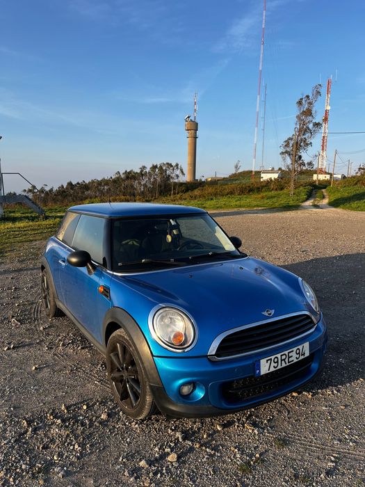 MINI Cooper d 2012