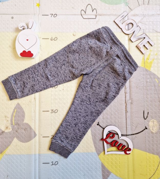 Теплі спортивні штани C&A 2-3 р хлопчик дівчинка штанці