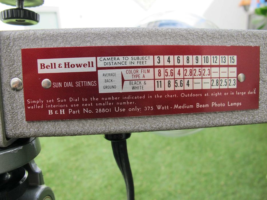 Bell Howell Light for Indoor Movies - Cinema antigo