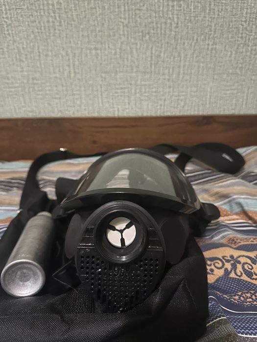 Протигаз / повнолицева маска ПАТРІОТ (без фільтра) + сумка + рідина