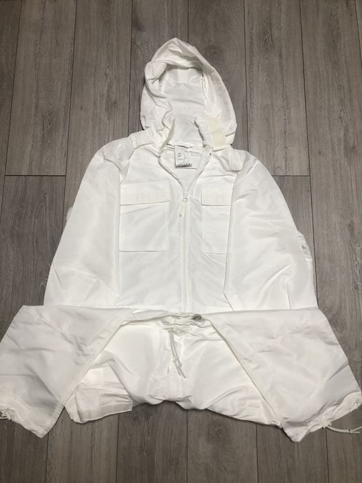 Зимовий маскувальний костюм