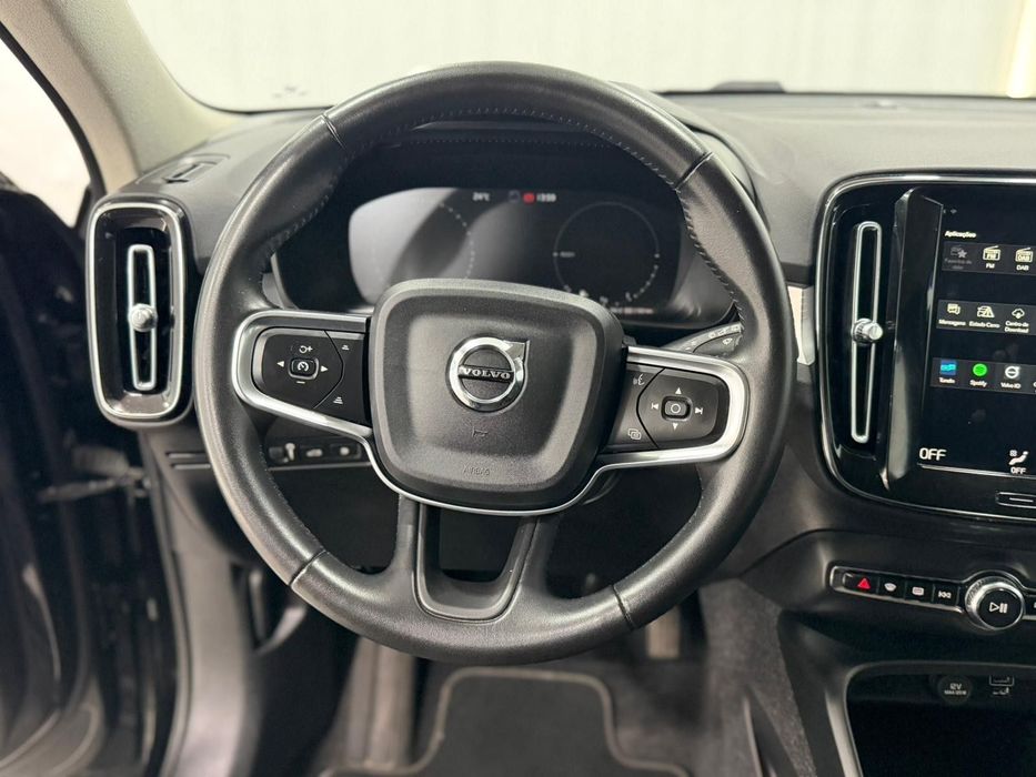 Volvo XC 40 1.5 T5 PHEV Momentum