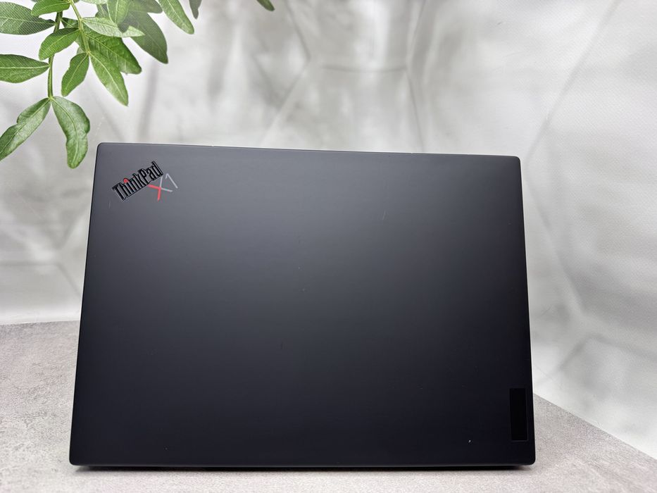 Lenovo ThinkPad X1 Nano G1 / i7-1160G7 / 16GB / 512GB SSD / 13" 2K
