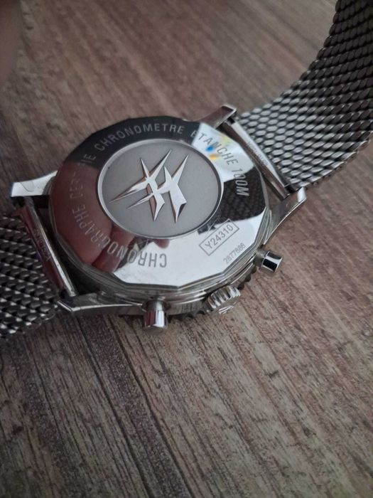 Relógio de Luxo - Breitling Chronoliner Y2431012/BE10