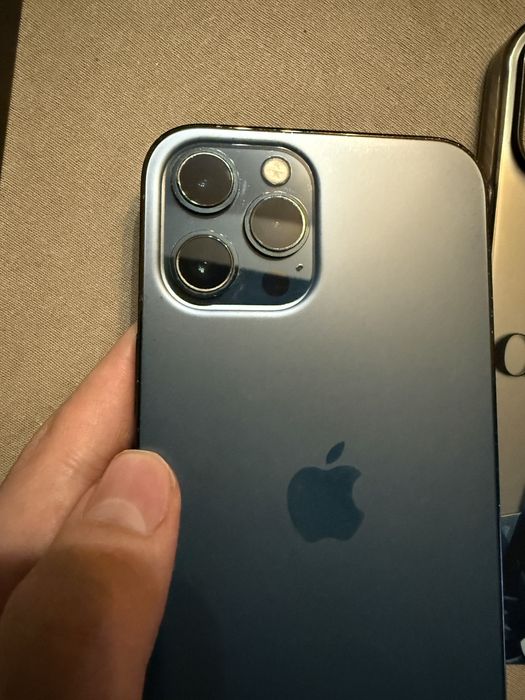 Iphone 12 pro max, niebieski, 128 GB, 77% kondycji baterii