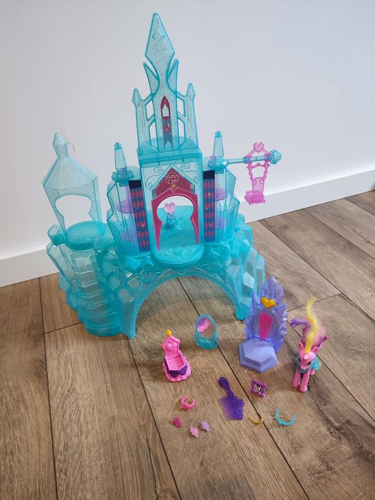 HASBRO MY PONY Krysztalowe królestwo B5255 zamek