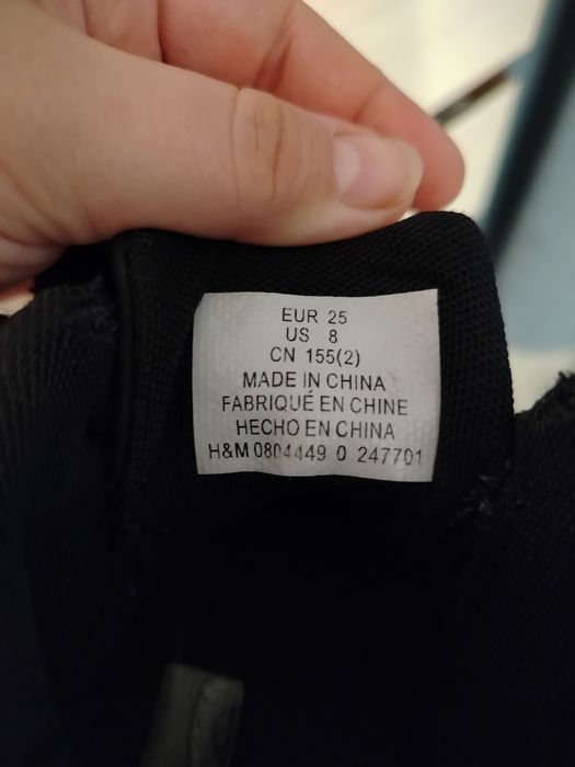 Продам дитяче взуття