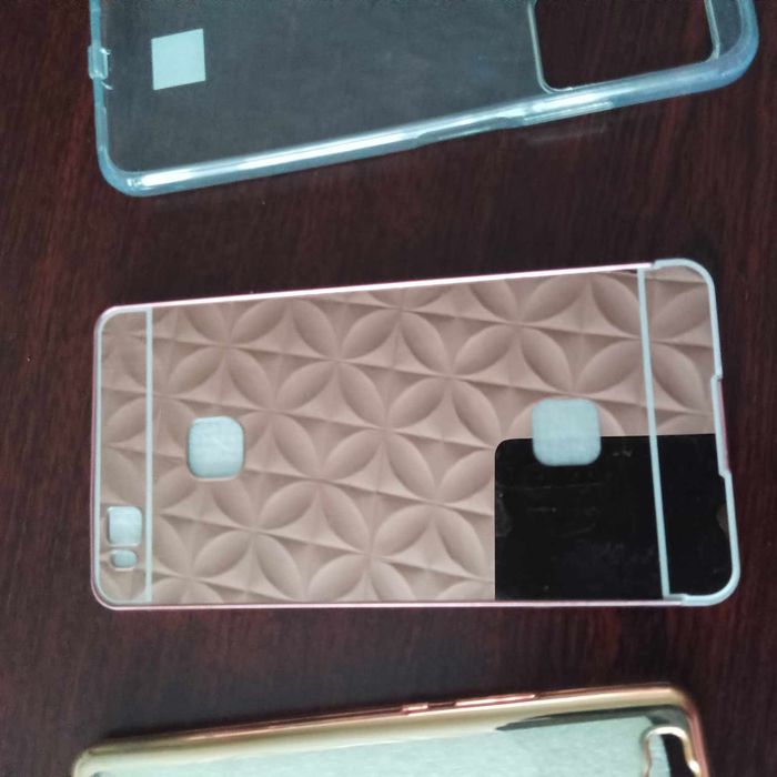 7. Pokrowiec/etui na telefon 5 sztuk