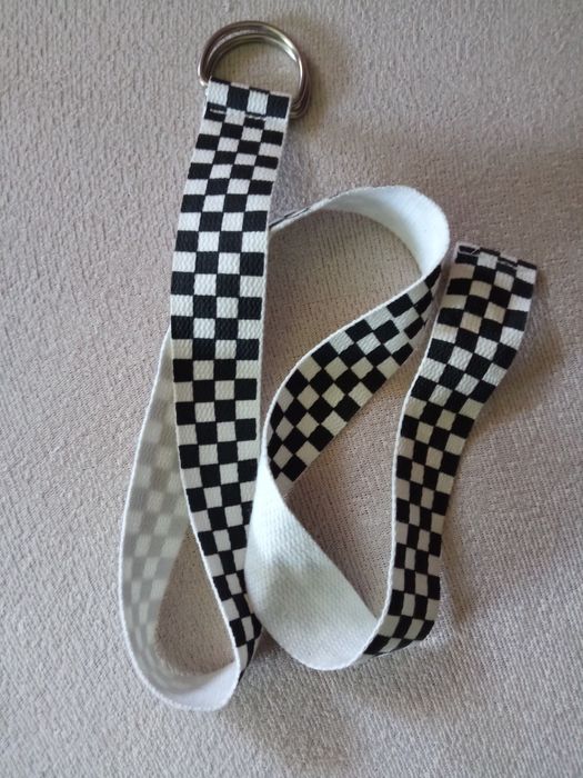 stylowy pasek szachownica