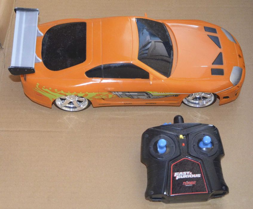 Auto sterowane Jada Toyota Supra Brian's R/C Drift Power Slide
