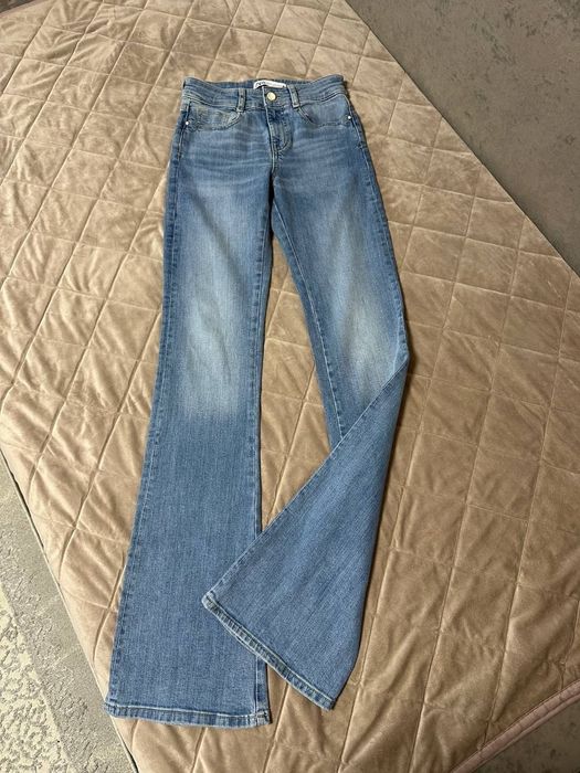 Джинси кльош жіночі Zara 34