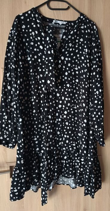 Nowa sukienka roz 42