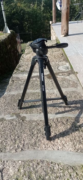 Tripé para câmera Velbon