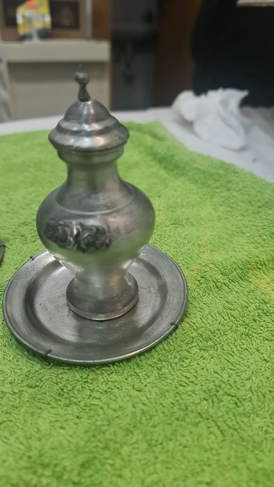 Conjunto de chá/ café  com  10 peças em Estanho