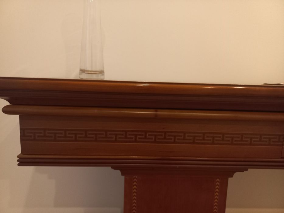 Consola em cerejeira