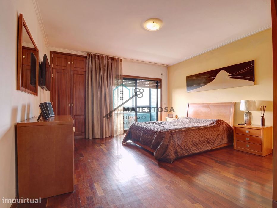 Apartamento T3 com Excelente Localização — São Vicente, Braga