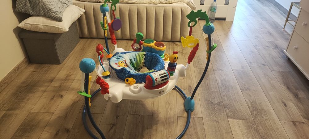 Baby Einstein Skoczek  Stolik I teraktywny Symphony