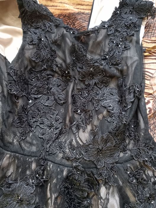 Плаття вечірнє, елегантне