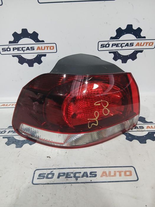 FAROLIM ESQUERDO PRETO VOLKSWAGEN GOLF VI 1.6TDI ANO: 2010