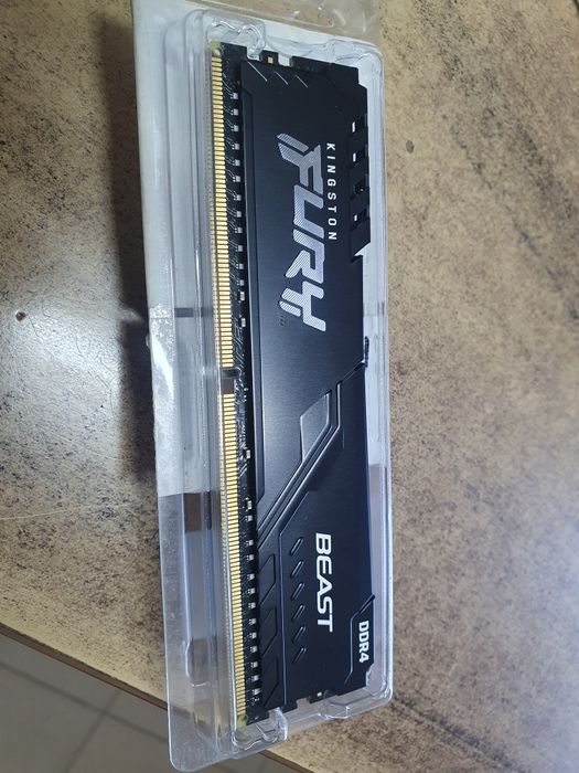 Комплект RAM 32ГБ Kingston FURY Beast DDR4 CL15 (KF430C15BB1/16)