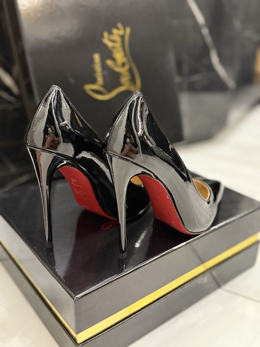 Szpilki Louboutin Black Leather