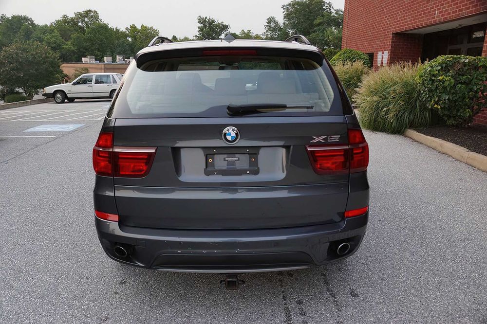 BMW X5      2012