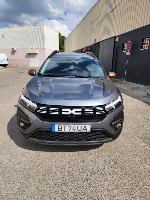 Dacia jogger gasolina GPL com 80.000 km revisão completa como nova Aceito retoma foto 3