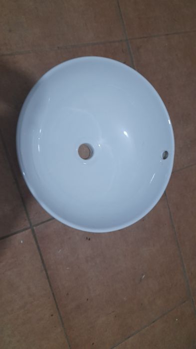 Lavatório de pousar